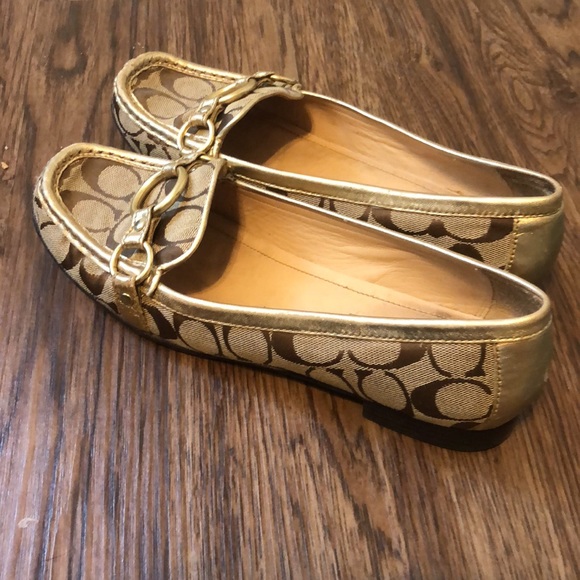 Vintage Coach loafers, gold/brown with gold hardware, size 9 - Picture 5 of 15